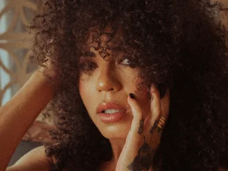 Mo_Rafaella video